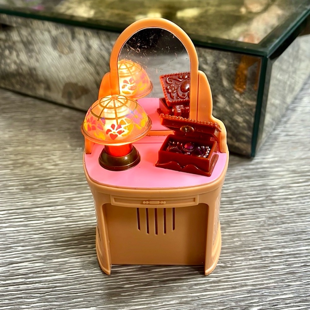 Fisher Price Loving Family Musical Melodies Vanity